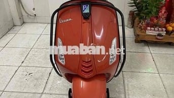 Vespa sprint 125s