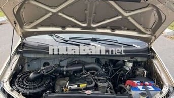 Toyota Innova 2015 - 17800 km