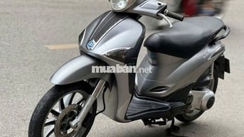 Piaggio xe đẹp máy chất rất mới