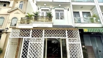 BÁN GẤP NHÀ TRẦN XUÂN SOẠN, Q7 HẺM XE HƠI GIÁ 2TỶ880 - DT: 70m2 