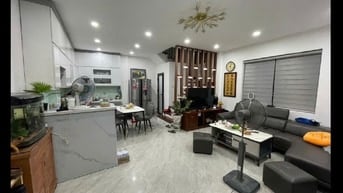 NHÀ ĐẸP, LÔ GÓC 3 THOÁNG - NGÕ THÔNG - GẦN PHỐ, HÀO NAM 42M2, 5T, MT5M