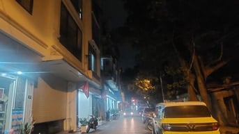 Chính chủ cần bán nhà gấp Phố Lê Lợi , Hà Đông. 50m2, lô góc, 4pn, 7ty
