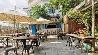 Cần 3 bạn phụ bán cà phê các loại và sắp hàng lên kệ dịp hè 