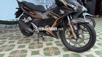 Xe WinnerX màu đen Bạc Vàng Đồng