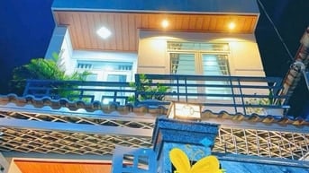 Đi nước ngoài định cư bán gấp nhà ở đường Lương Hữu Khánh, phường Phạm