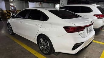 Kia Cerato 2021 1.6 AT LUXURY - 55000 km