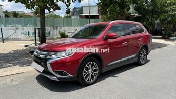 Bán Mitsubishi Outlander 2018 2.4 Premium màu đỏ