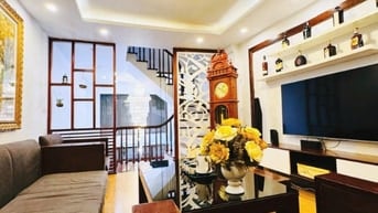 30M RA PHỐ , Ô TÔ ĐỖ CỔNG, KHƯƠNG HẠ THANH XUÂN , 38M2 5TẦNG , 8 TỶ .