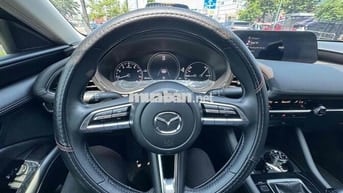 Mazda 3 2023 1.5L Luxury - 31000 km