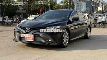 Toyota Camry 2021 2.0G - chỉ 812 Triệu - Tại Hãng