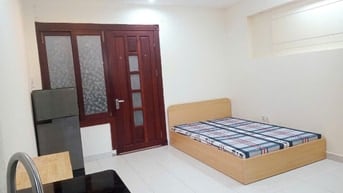 Phòng có nội thất cửa số bắt sáng ngay Cù Lao P2 Phú Nhuận