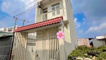 THỦ ĐỨC - XE HƠI NGỦ TRONG NHÀ - 65M2 - 3 TẦNG - 4 PN - CHỈ 6.x TỶ