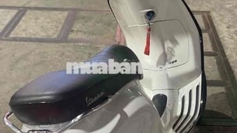 Cần bán lại xe vespa Sprint 125cc ( có giảm).