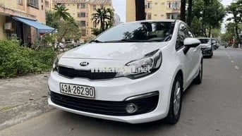 Kia Rio 2015 1.4 AT Sedan - 90000 km