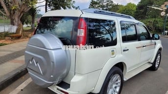 Ford Everest 2014 2.5L 4x2 AT - Trắng - máy dầu