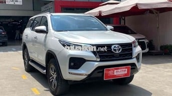 Fortuner tự động máy dầu 2020 sơn rin 100% xe đẹp
