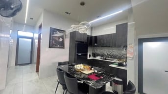 Bán nhà 3 tầng đẹp 91m2, ngay CD Công Thương Q9, hẻm oto 7 chỗ, 7.x tỉ