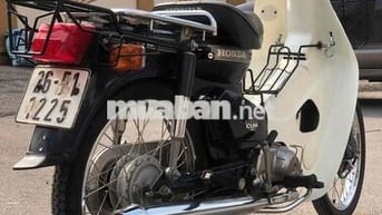 Bán 82/95 zin từ a-z xe 1 chủ mua từ mới