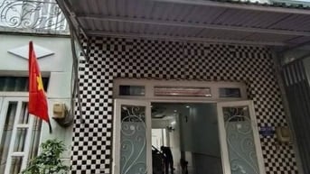 Chính chủ gửi bán gấp nhà đẹp vị trí đẹp 4*12 trệt lầu giá 2ty190 TL 