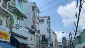 Bàn Nhà HXH 10m  Đường Trần nhật Duật Q.1(4 x 12 m)Giá 15 tỷ