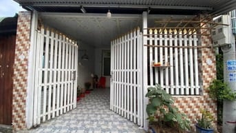 Bán gấp căn nhà ở ngay 1 / đường Suối Lội , Củ Chi 120m2 SHR giá 670tr