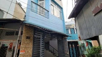 Nhà 38m2-5,2 tỷ, 4PN-3WC, Bình thới Phường 14, vòng xoay lê đại hành