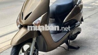HONDA LEAD ĐỜI 2011 , XE CÒN ĐẸP VÀ MỚI 95 %