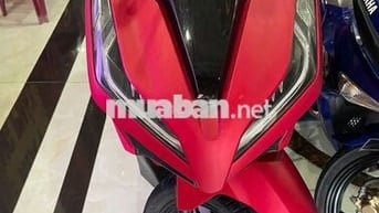 Vario 125 đỏ nhám