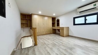 Bán nhà 3 Tầng có Nội thất Đẹp và Sang T.Tâm Phú Nhuận