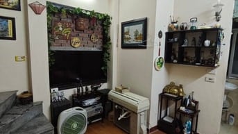 🌹🌹🌹 Nhỉnh 3 tỷ có nhà 5 tầng phố Khâm Thiên, Đống Đa