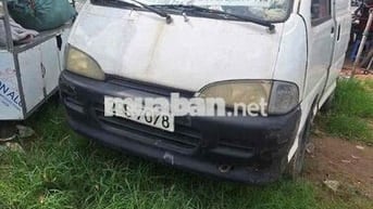 Hyundai 2002 - 15000 km