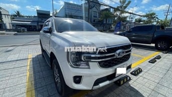 Everest 2022 Tita 2.0L AT 4x2, Đưa 400Tr Nhận Xe