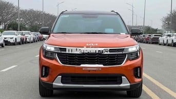 Kia Seltos 2024 1.5 Premium - 7000 km