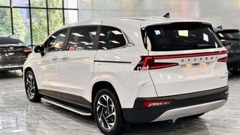 THANH LÝ XE CUSTIN 2024 TẠI HÃNG-GIÁ THƯƠNG LƯỢNG