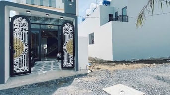 Nhà mới đường ô tô, gần trường học ngay chợ Trung Thành, SHR 3PN 2WC.