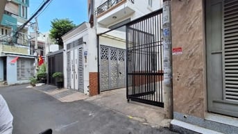 Bán NHÀ 2 MT HẺM 4T 5PN 6WC 72m2 tại Dương Quảng Hàm, Gò Vấp 9 tỷ X