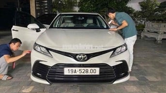 Toyota Camry 2023 2.5Q - 3v Km Xe công chức