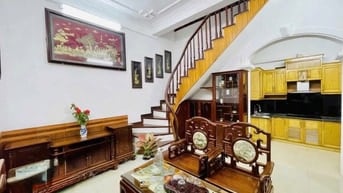 Bán nhà ngõ Giap Nhị ô tô đỗ cổng 55mx3 tầng SĐCC 7,35ty ngõ thông