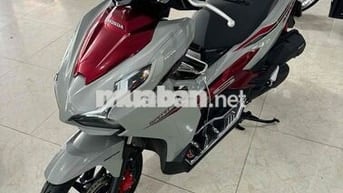 air blade 2025 odo:379km