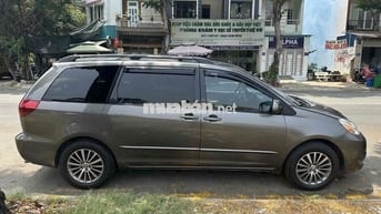 Toyota sienna 2005 đk 2006 ( nhập Mỹ)130000 km