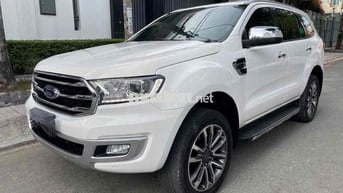 🚘Ford Everest 2019 Titanium 2.0L AT 4x2 - 82000 km
