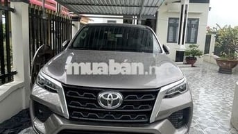 Toyota Fortuner 2023 2.4L 4x2 AT - 28000 km