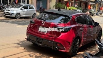 Mazda 3 2017 1.5 AT Hatchback - 12000 km
