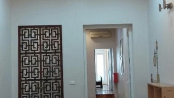 Cho thuê nhà đầy đủ tiện nghi, dân trí cao, gần trường học, bệnh viện 