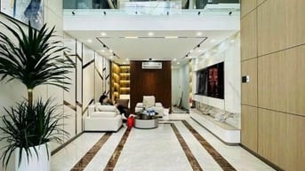 Nhà mới vào ở ngay đường Huỳnh Mẫn Đạt, Q5. Gần BV Nguyễn Trãi