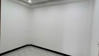 Bán nhà  MT 4 tầng số 235 đường Lê Quang Định đoạn giữa Nơ Trang Long 