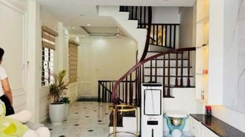 BÁN NHÀ PHƯƠNG CANH, 42M2, 5T, NGÕ OTO, KD, THÔNG TỨ TUNG CHỈ 8.5 TỶ