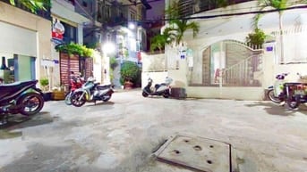 Hạ giá bán nhà 5 tầng Huỳnh Văn Bánh,Phú Nhuận, 33m2 chỉ còn 5,3 tỷ