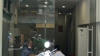 Chính chủ cần bán nhà mặt tiền Rạch bùng binh quận 3 Sổ hồng riêng 