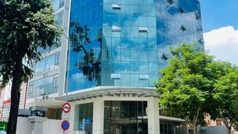 Bán tòa nhà 2500m2 - mặt tiền Trần Hưng Đạo, Nguyễn Văn Cừ - Q5 (HĐT 7